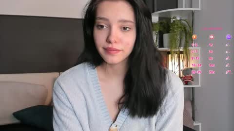 Snapshot of onemoreecall chatting on January 21, 2:37 pm Lexi online show from January 21, 2:37 pm