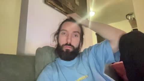 Snapshot of onemoreontherocks chatting on November 3, 11:33 am Onemoreontherocks online show from November 3, 11:33 am