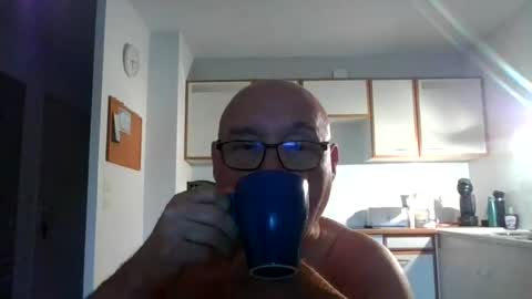 Snapshot of onemoretimebis chatting on June 30, 4:35 am Onemoretimebis online show from June 30, 4:35 am