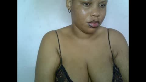 oneofdbestchubbygaloncb online show from May 17, 3:48 am