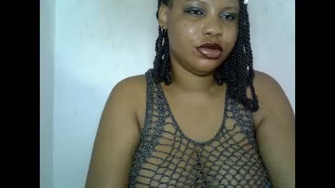Snapshot of oneofdbestchubbygaloncb chatting on June 14, 1:03 am oneofdbestchubbygaloncb online show from June 14, 1:03 am