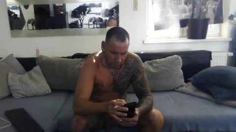 .....mICha..... online show from July 25, 7:06 am