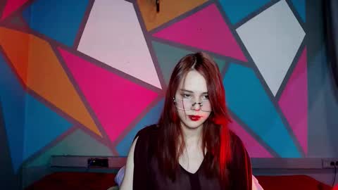 onessandra online show from February 20, 6:26 am