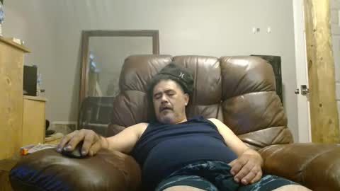 Snapshot of onewayallday chatting on February 26, 3:19 pm onewaykenny online show from February 26, 3:19 pm