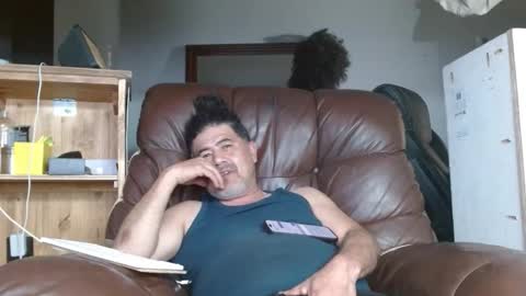 Snapshot of onewayallday chatting on November 27, 4:20 pm onewaykenny online show from November 27, 4:20 pm