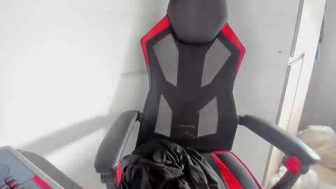 Andres INDEPENDENT MODEL online show from February 8, 2:20 pm