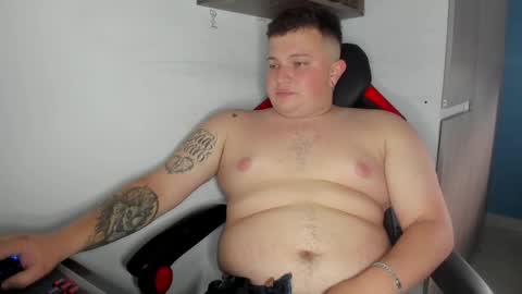 Andres INDEPENDENT MODEL online show from May 1, 10:36 pm