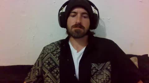 Snapshot of oniyoshiken chatting on October 15, 6:41 pm oniyoshiken online show from October 15, 6:41 pm