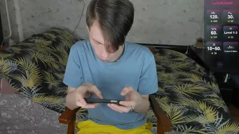 Erick  online show from May 1, 3:55 am