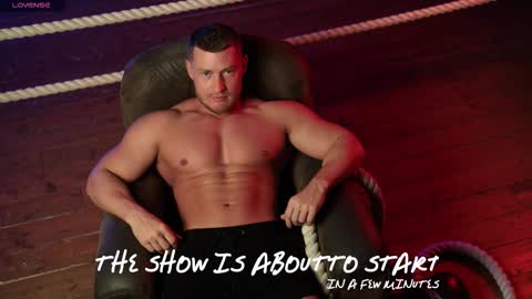 Alex S online show from November 17, 9:04 am