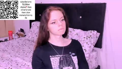 only_sarah1 online show from December 10, 2:38 am