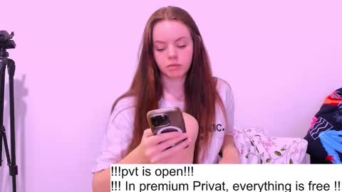 only_sarah1 online show from October 24, 11:01 pm