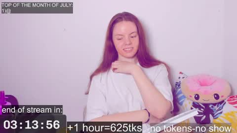 Snapshot of only_sarah1 chatting on July 1, 9:47 pm only_sarah1 online show from July 1, 9:47 pm