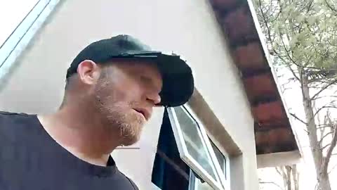 For me to know online show from October 15, 11:43 am