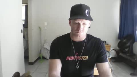 For me to know online show from December 5, 6:00 am