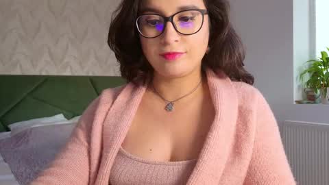 Snapshot of onlyella92_ chatting on October 31, 10:49 am onlyella92_ online show from October 31, 10:49 am