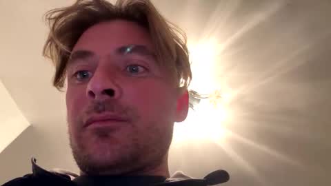 onlyloveyoutwice2016 online show from March 13, 6:25 pm