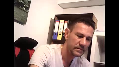 onlyprivate m35 online show from April 28, 10:09 am