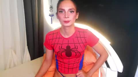 Snapshot of onlysamantha chatting on October 23, 10:30 pm Samantha - DONT FORGET TO FOLLOW AND GIVE ME THUMBS UP online show from October 23, 10:30 pm