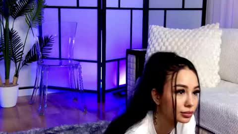 Xandra online show from November 20, 6:02 am