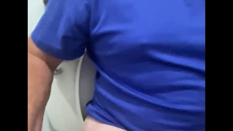 Snapshot of onthedlhere chatting on September 30, 2:55 pm onthedlhere online show from September 30, 2:55 pm