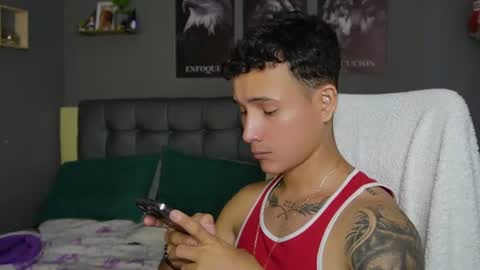 Snapshot of onyx_voss chatting on July 28, 5:56 pm onyx_voss online show from July 28, 5:56 pm