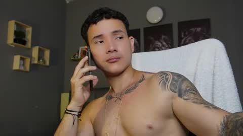 Snapshot of onyx_voss chatting on July 28, 6:20 pm onyx_voss online show from July 28, 6:20 pm