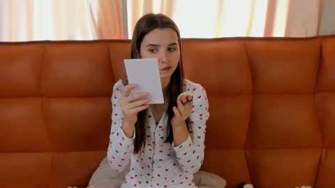 onyxvespera online show from March 12, 7:03 am