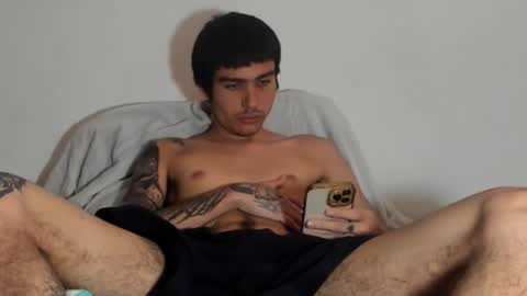 Snapshot of onzas_ chatting on March 3, 7:20 pm onzas_ online show from March 3, 7:20 pm