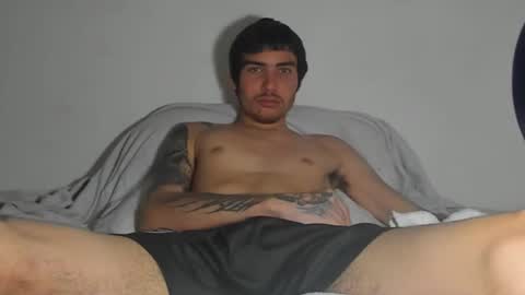 Snapshot of onzas_ chatting on March 12, 7:09 pm onzas_ online show from March 12, 7:09 pm