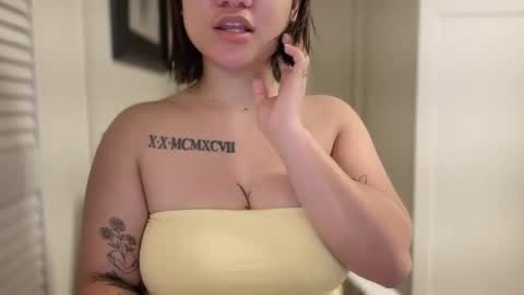 Miss Girly online show from March 5, 7:59 am