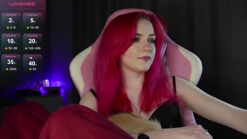 Hannah online show from November 8, 2:28 pm