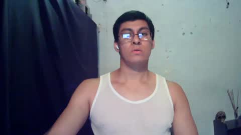 Snapshot of oomaurooo chatting on July 14, 5:12 am oomaurooo online show from July 14, 5:12 am
