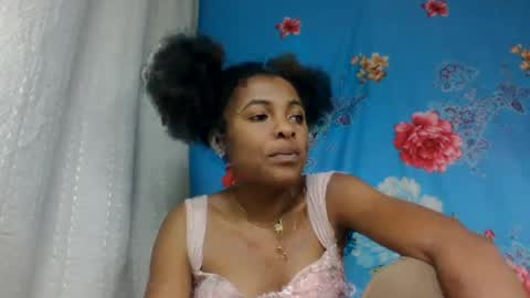 Snapshot of ooooranorosoa chatting on July 16, 12:33 pm ooooranorosoa online show from July 16, 12:33 pm