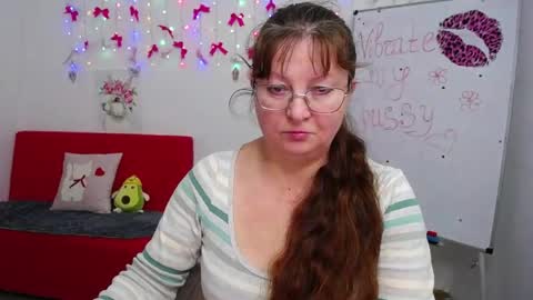 Vanessa online show from May 2, 5:01 am