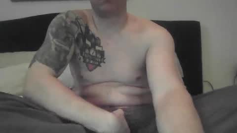 Snapshot of open_torequest chatting on January 30, 10:30 pm open_torequest online show from January 30, 10:30 pm