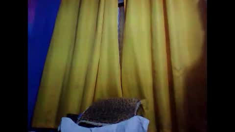 Snapshot of opree_pirocudo chatting on May 16, 6:32 am Opree online show from May 16, 6:32 am