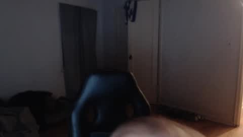 Snapshot of oregon87 chatting on December 26, 2:05 pm The Oregon Lumberjack online show from December 26, 2:05 pm