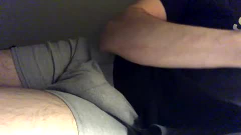 Snapshot of orgazim123 chatting on December 21, 2:41 am orgazim online show from December 21, 2:41 am