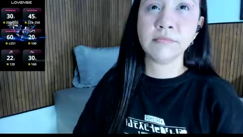 Snapshot of ori_whore chatting on May 29, 1:25 am ori_whore online show from May 29, 1:25 am