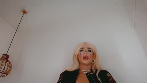 Snapshot of oriana_braom chatting on February 4, 1:13 am Oriana braom online show from February 4, 1:13 am