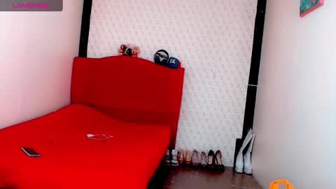 Snapshot of oriana_braom chatting on February 6, 8:34 pm Oriana braom online show from February 6, 8:34 pm