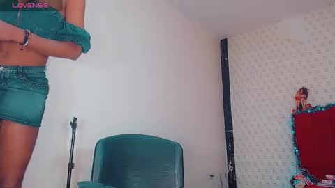 Snapshot of oriana_braom chatting on February 8, 10:29 am Oriana braom online show from February 8, 10:29 am