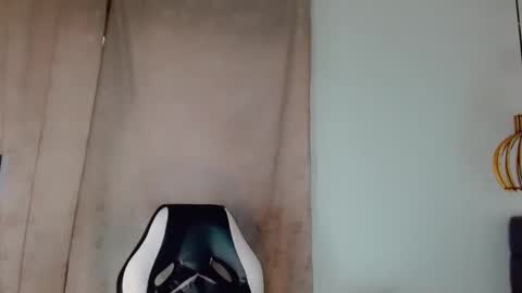 Snapshot of oriana_braom chatting on February 24, 10:58 pm Oriana braom online show from February 24, 10:58 pm