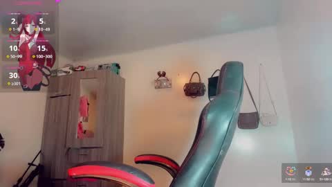 Snapshot of oriana_braom chatting on September 26, 7:29 pm Oriana braom online show from September 26, 7:29 pm