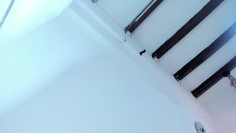 Snapshot of oriana_guzman chatting on February 24, 12:16 pm Miss Guzman online show from February 24, 12:16 pm