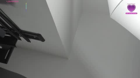 Snapshot of oriana_guzman chatting on October 31, 4:30 pm Miss Guzman online show from October 31, 4:30 pm