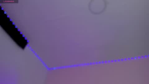 Snapshot of oriana_guzman chatting on November 21, 1:04 am Miss Guzman online show from November 21, 1:04 am