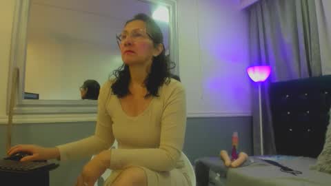 Oriana  online show from February 24, 11:19 am