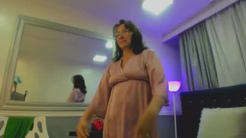Snapshot of oriana_jhonson chatting on March 26, 10:32 am Oriana online show from March 26, 10:32 am
